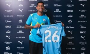 Manchester City anuncia a contratação do ponta brasileiro Savinho